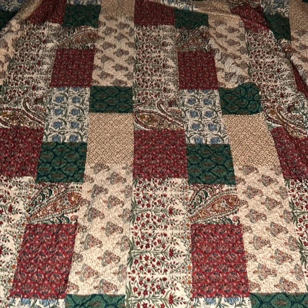 Handmade Patchwork Quilt with Multicolor Design 96” x 104”